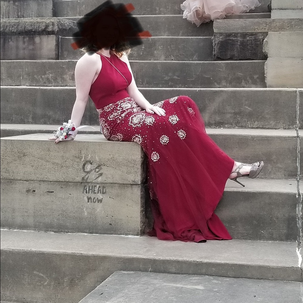 Rachelle Allan PROM DRESS (RED)
